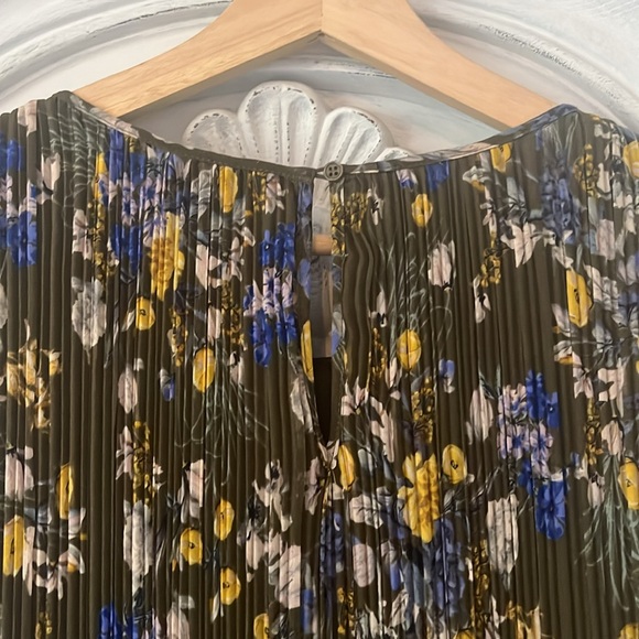 5 for $25! NWT Nordstrom Halogen Georgian Floral Sleeveless Top Size 2X - Picture 7 of 12